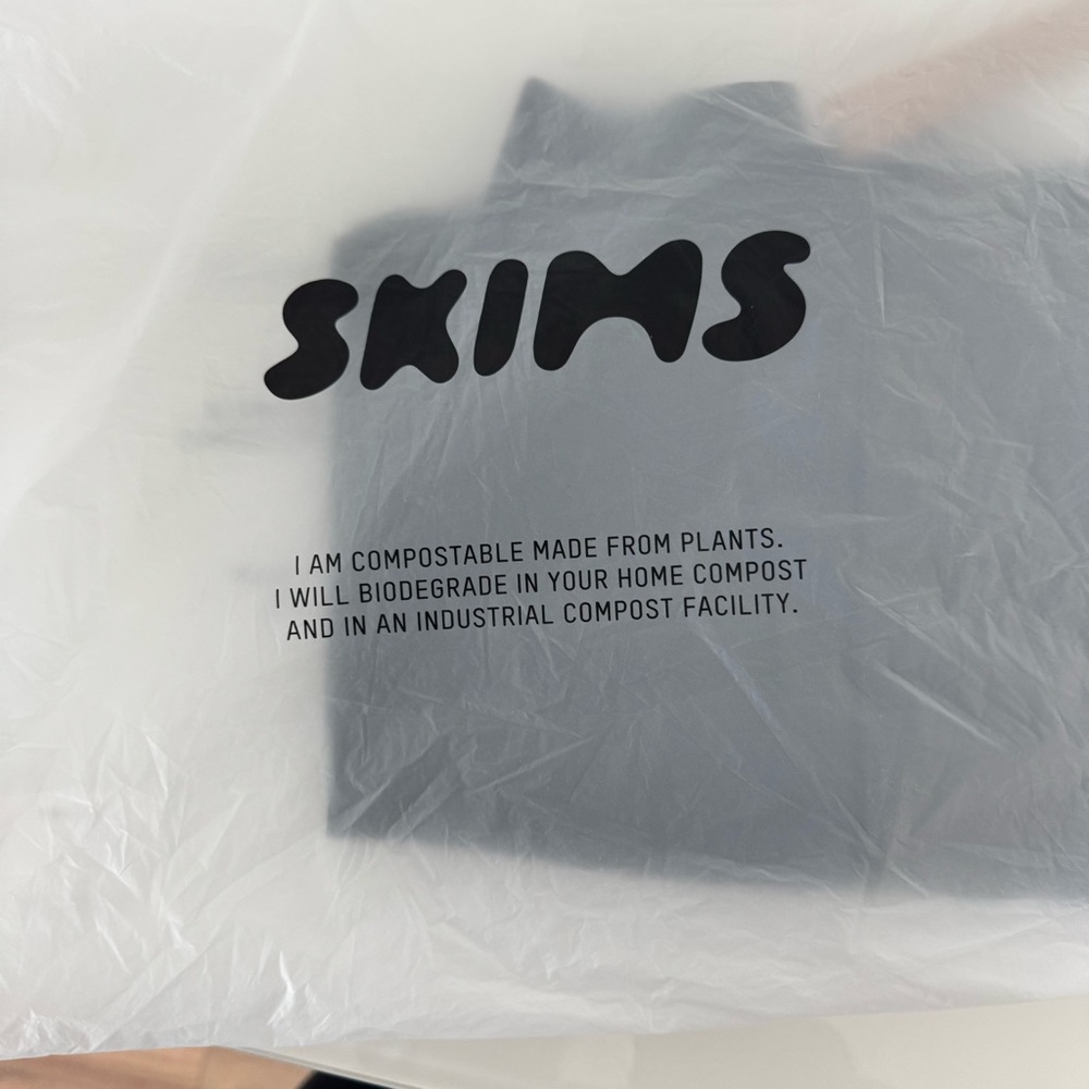 Skims Boyfriend Loose Boxer color 'Onyx' Black NWT size M - Picture 5 of 5